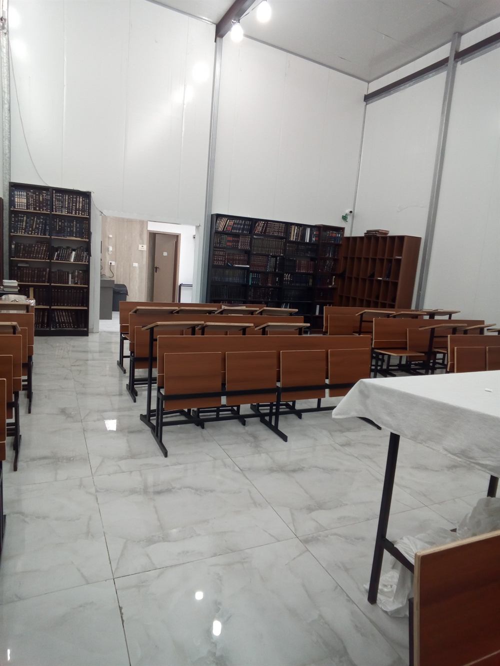 ספריית הספרים בבית המדרש של ישיבת תורה ודעת